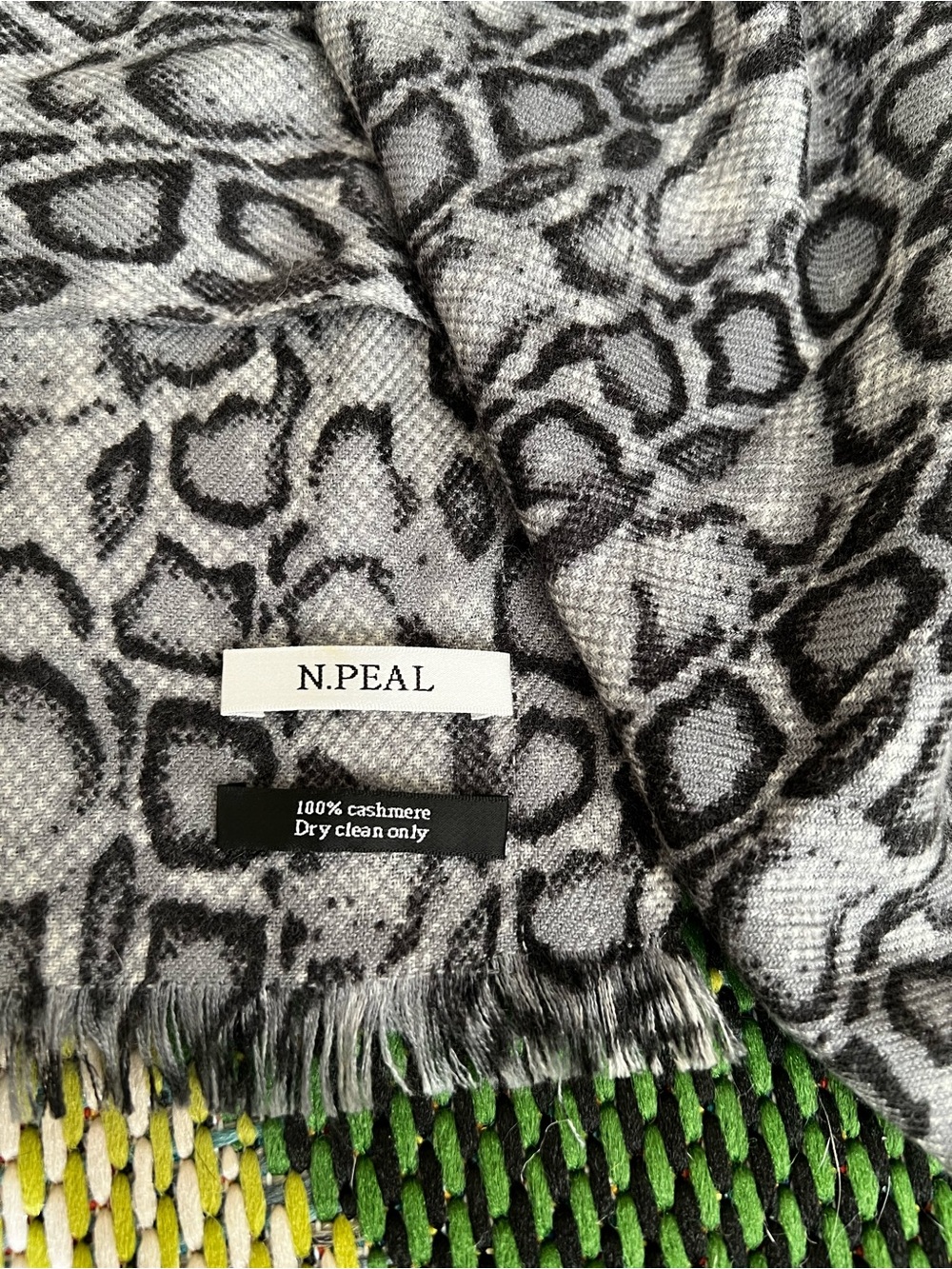 N.Peal Large Cashmere Scarf